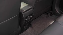 
										corolla 1.8 hybrid full									