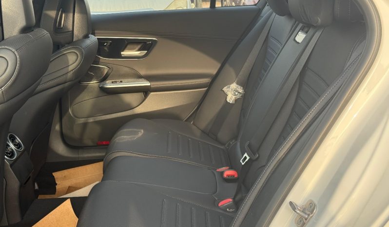 
								C200 1.5 turbo 2025 full									