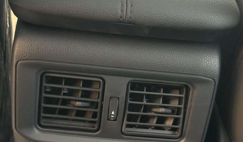 
								Rav4  2.5 hybrid luxury full									