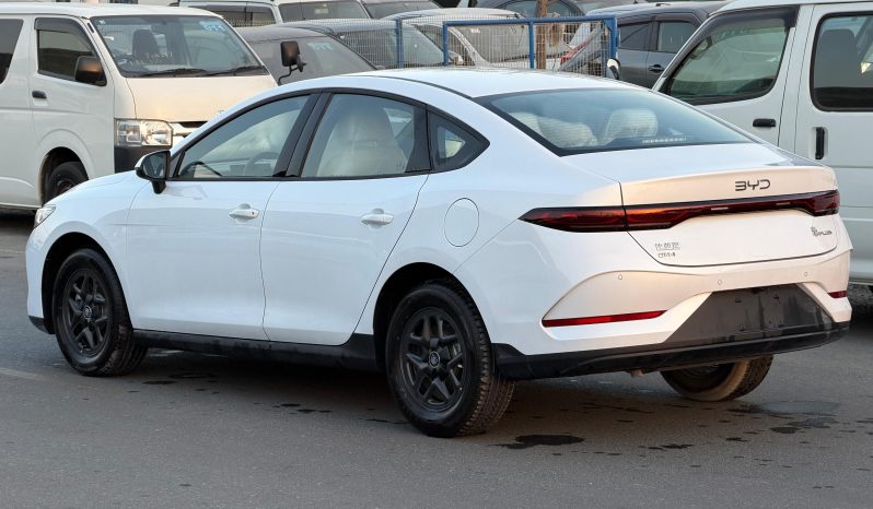 
								BYD QIN PLUS full									
