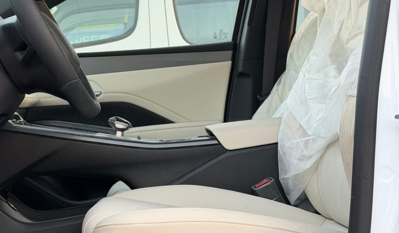 
								BYD QIN PLUS full									